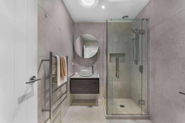 5/35 Marine Parade Hobsonville Point_16