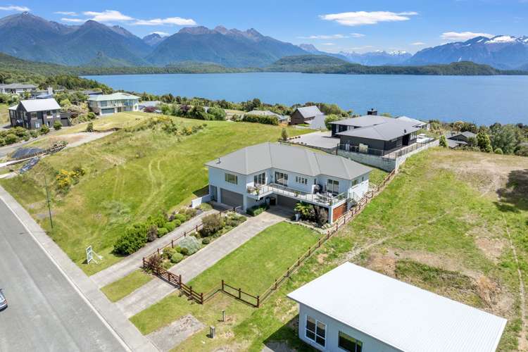 25 Muriwai Drive Manapouri_21
