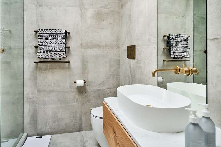 51 Amesbury Drive Churton Park_12