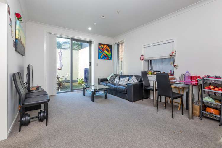 1r/15 Nelson Street Auckland Central_3