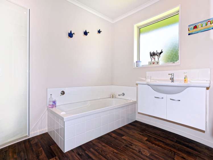 8 Perrin Place Darfield_14