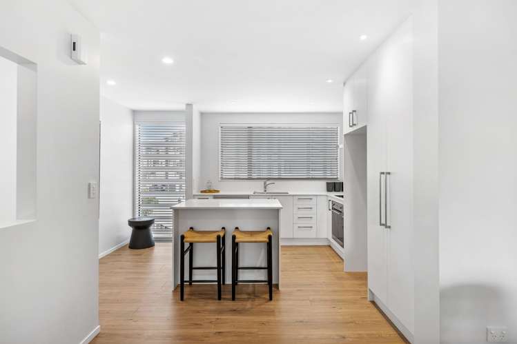 22 Memorial Park Lane Hobsonville_6