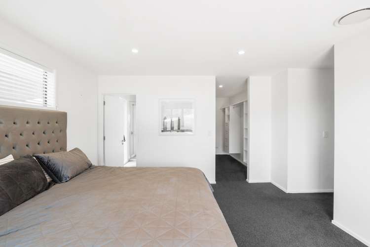 8 Laing Crescent Heathcote Valley_15