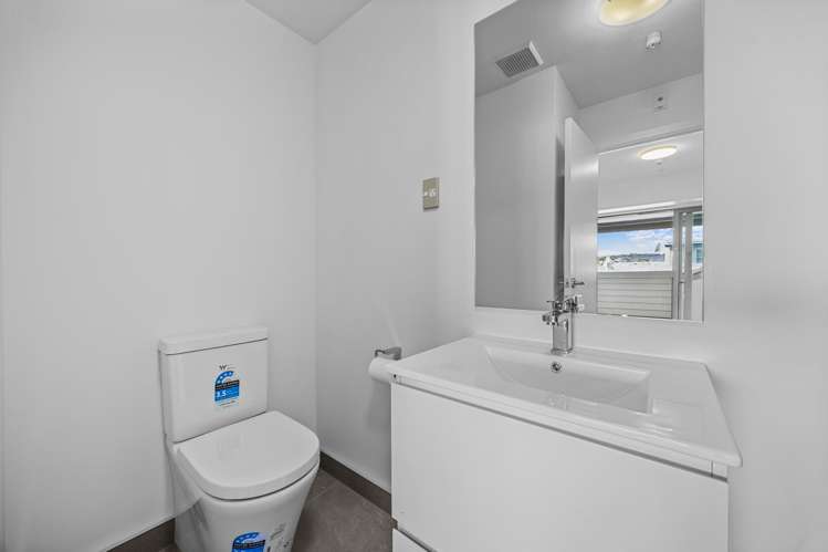 2E/38 Princes Street_3