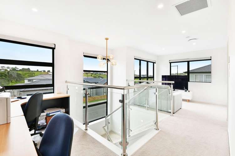 3 Whale Bay Rise Gulf Harbour_16