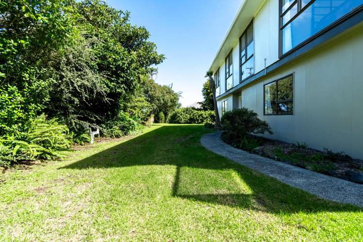 1 Shearwater Street One Tree Point_21