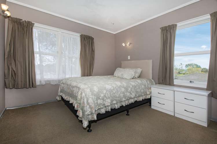 2 Kowhai Park Road Maunu_10