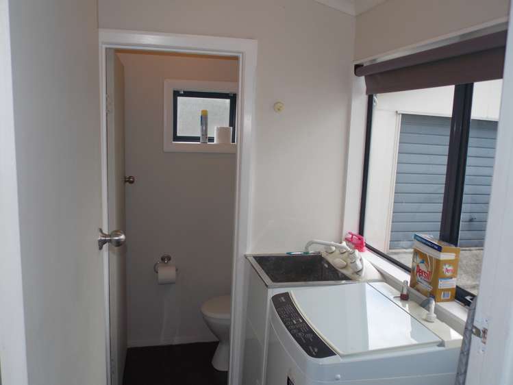486 Tremaine Avenue Takaro_13