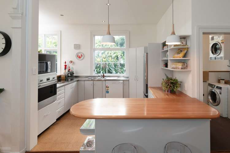 67 Austin Street Mount Victoria_10