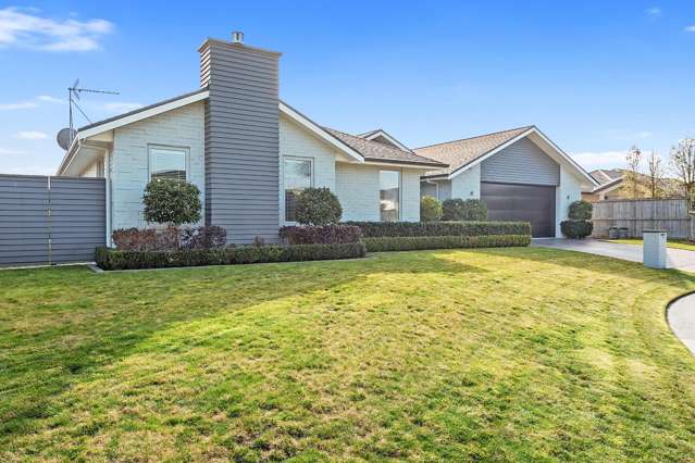 Sophisticated Five-Bedroom Family Home in the Heart of Flagstaff
