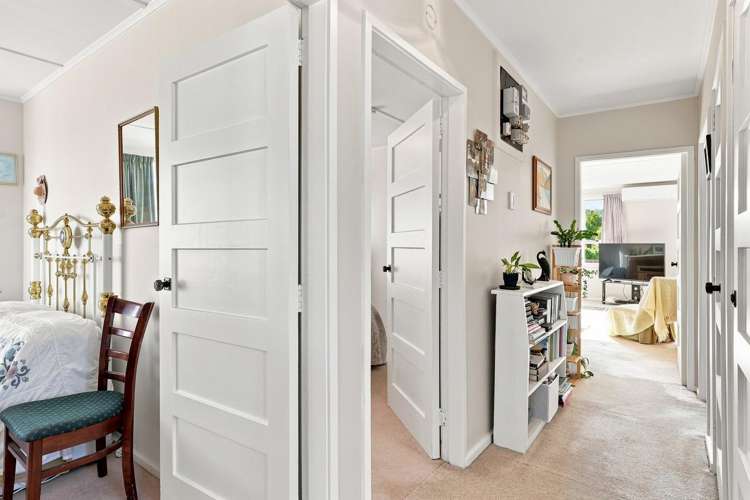 10 Columba Avenue Calton Hill_15
