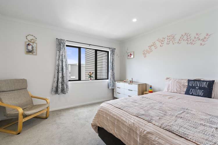 13/9 Surrey Street Tawa_10