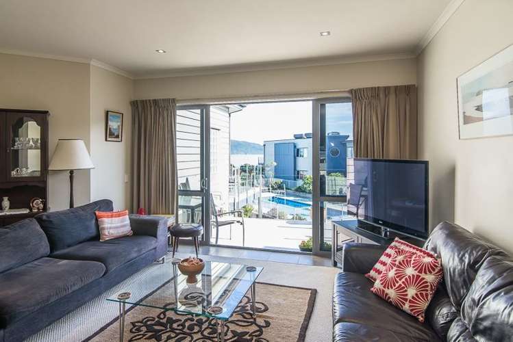 26/4 Seaview Road Paraparaumu Beach_1
