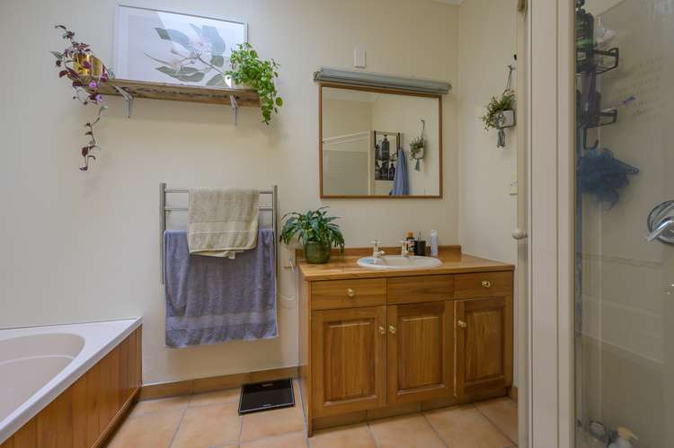 6a Cherry Avenue Enner Glynn_11