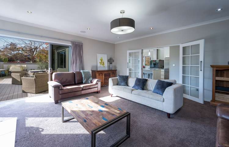 11 Lucy Murcott Place Stoke_2