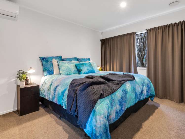 21 Lastel Place Cockle Bay_13