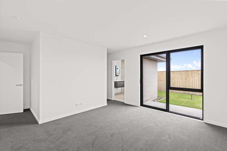 14 Falcons View Drive Rolleston_8