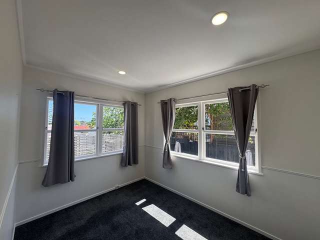 4 Pauline Place Bucklands Beach_4