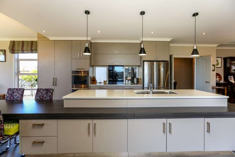 19 Manukaka Heights Hurdon_11