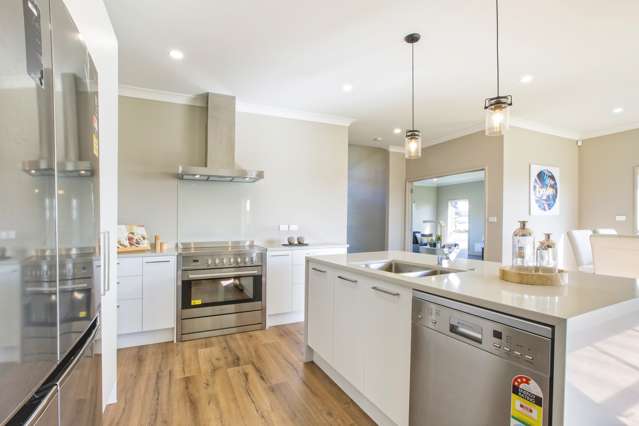 356 Upper Queen Street Pukekohe_1