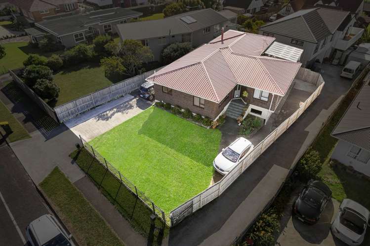 45 Bradbury Road Botany Downs_29