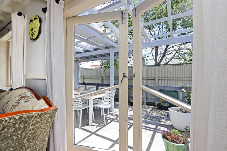 605 Willowpark Road South Akina_9