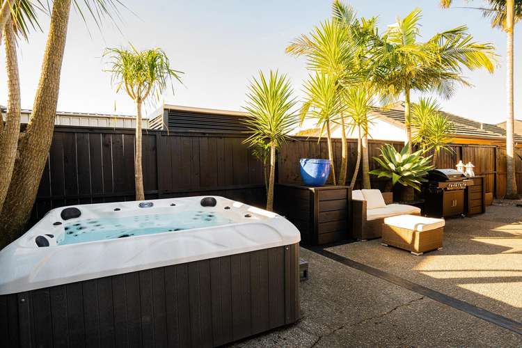 32 Aranui Drive Papamoa Beach_12