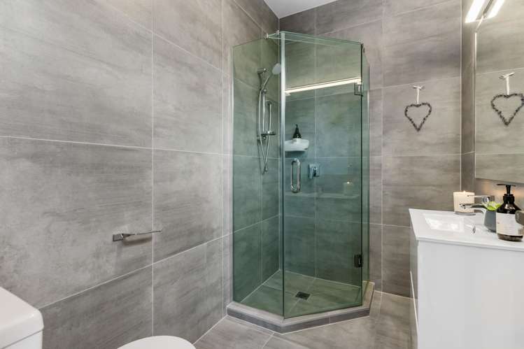 14 Mantis Lane Hobsonville_12
