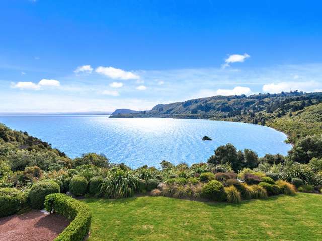 25 Whakamoenga Point Acacia Bay_2