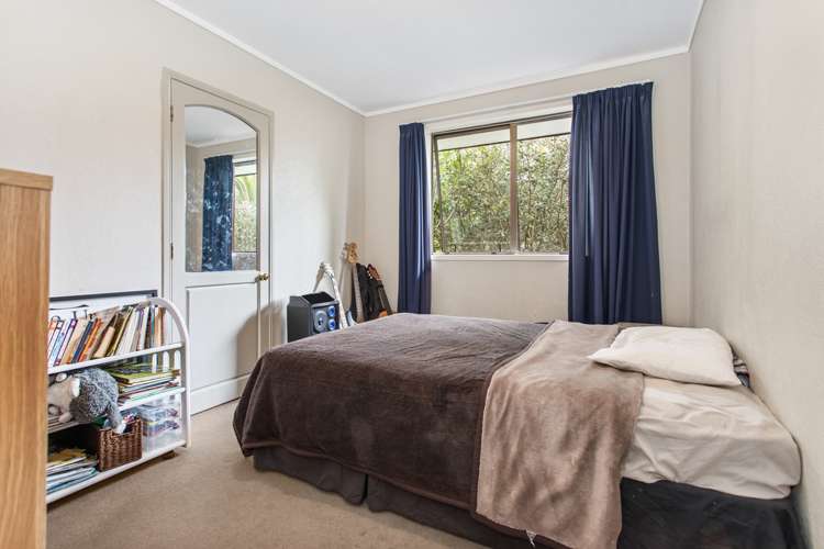 2 Spruce Place Totara Heights_8