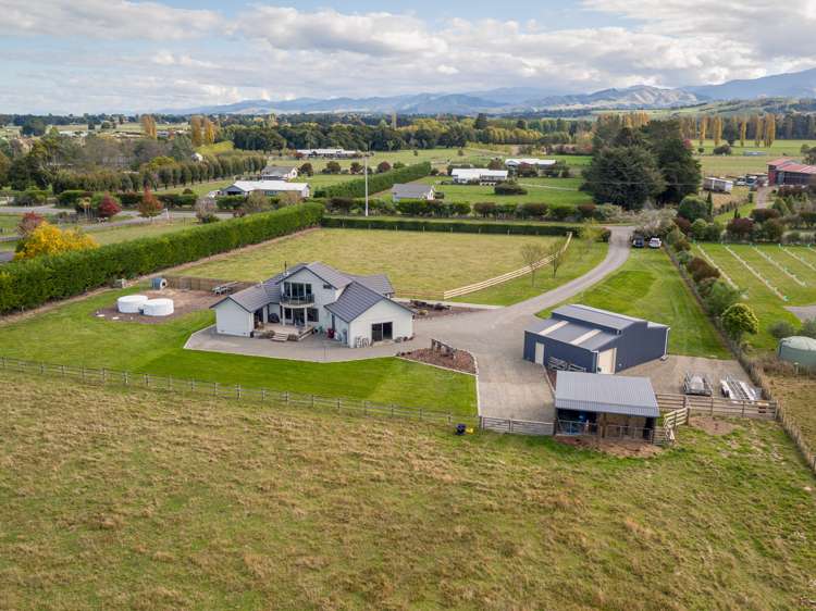 102 Paierau Road Opaki_17