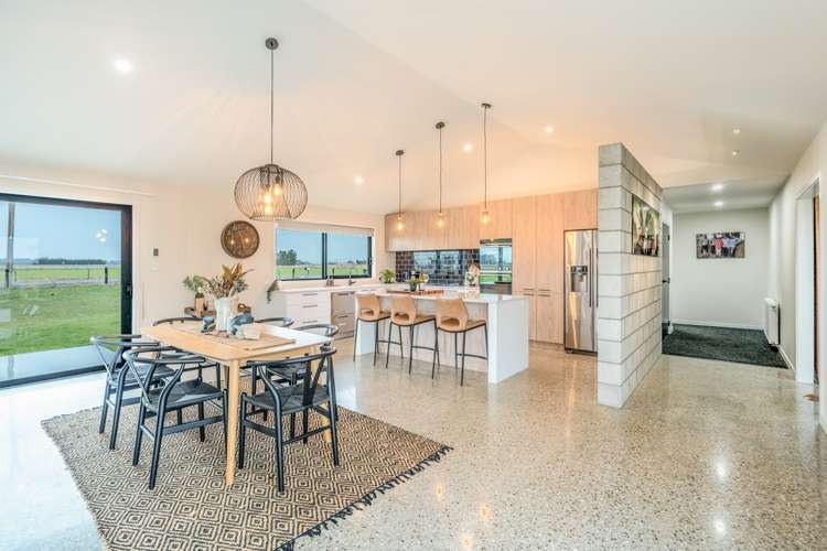 25 Racecourse Road Winton_4