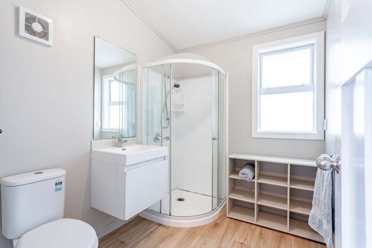 66 Bell Road Waiwhetu_10