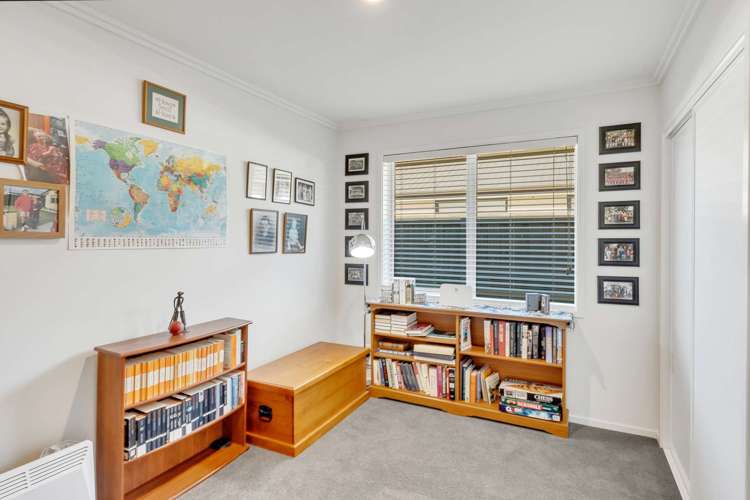 6 Crossley Avenue Woodend_20