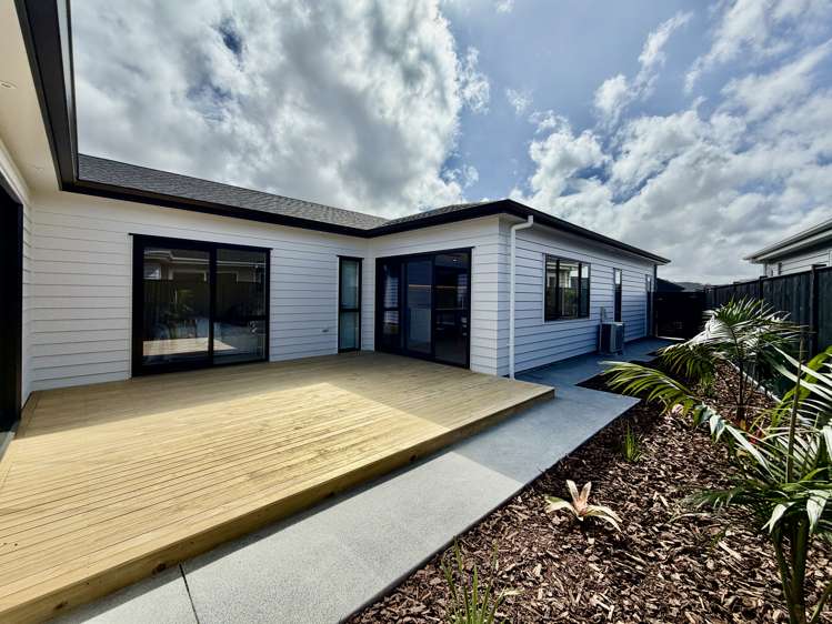 9 Tukutata Crescent Milldale_28