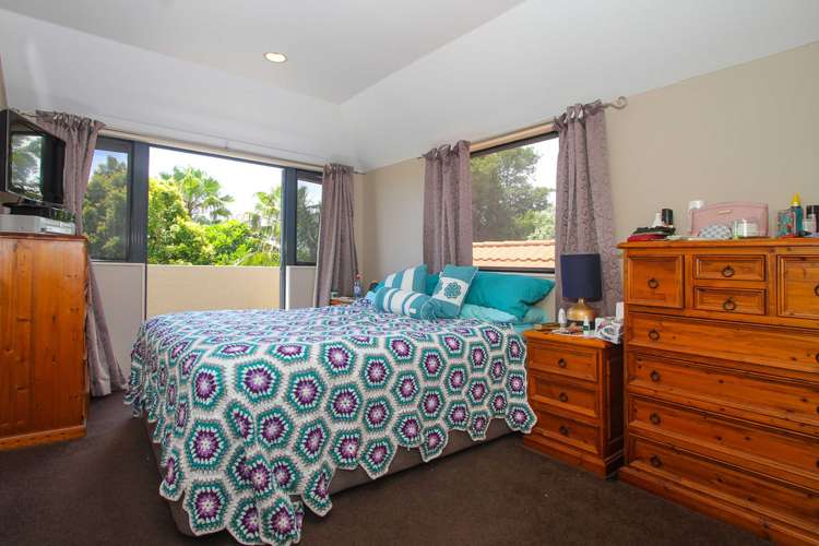 3 San Ambrosio Rise Henderson_15