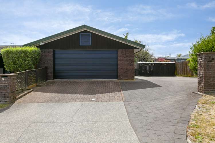 2 Hinekura Avenue Taupo_23