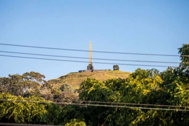 Freehold Design-Living by Cornwall Park