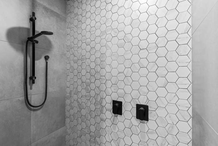 587 Queen Street East Levin_11