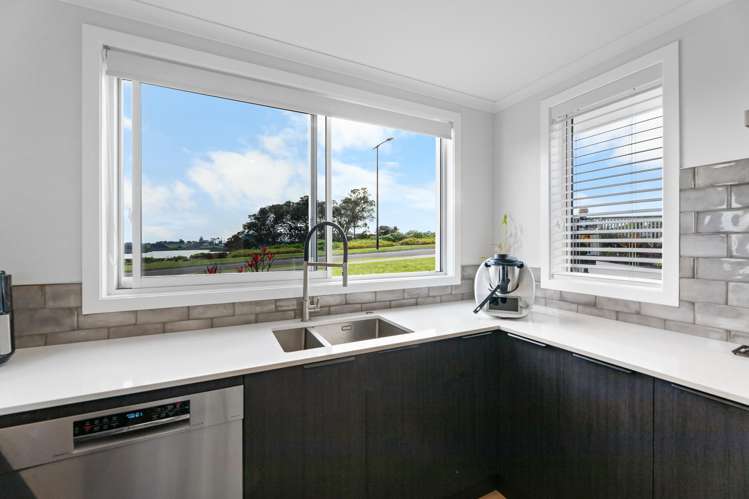 32 Omahuru Road Glenbrook_6