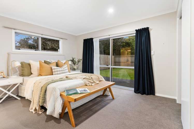 12a Kervil Avenue Te Atatu Peninsula_12