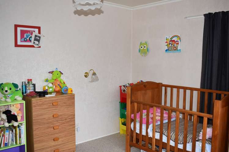 4 Chisholm Place Carterton_11