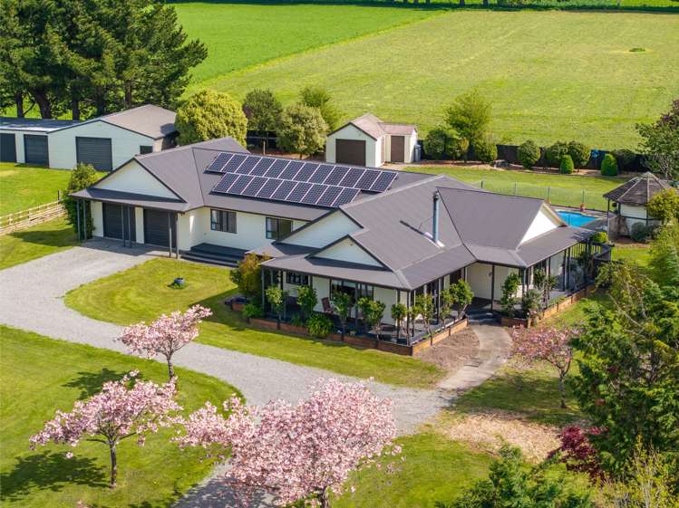 38 Portland Road Carterton_24