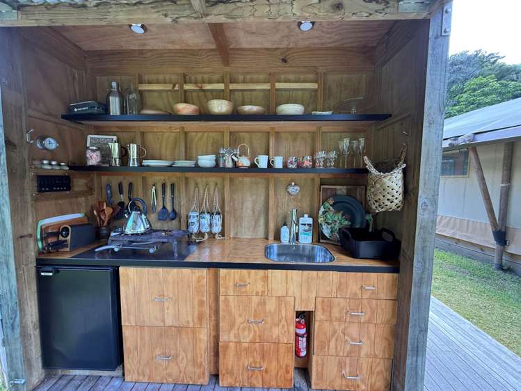 403 Shoal Bay Road Great Barrier Island_13