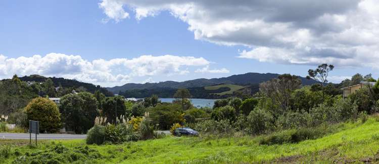 1 Beach Road Mangonui_10