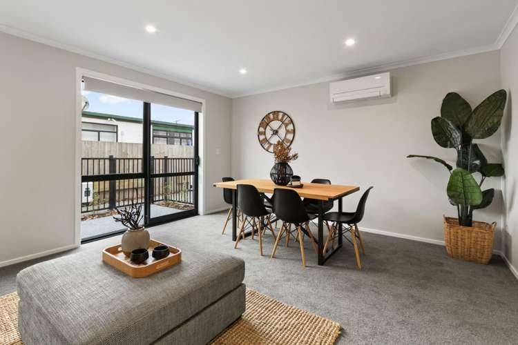 6/48 Wellington Street 1074_5