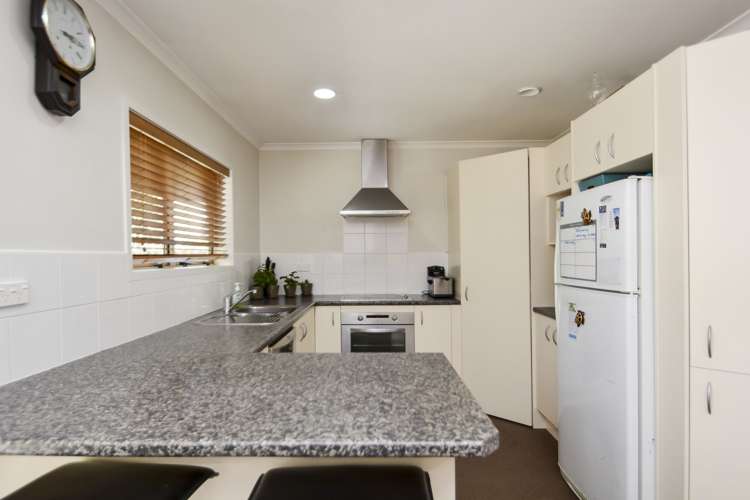 15/19 Glencarron Place Bethlehem_8