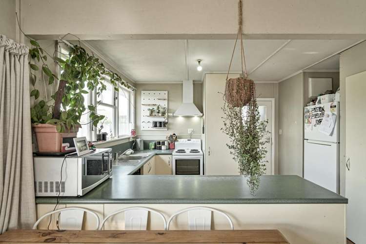 408 Huia Street Camberley_2