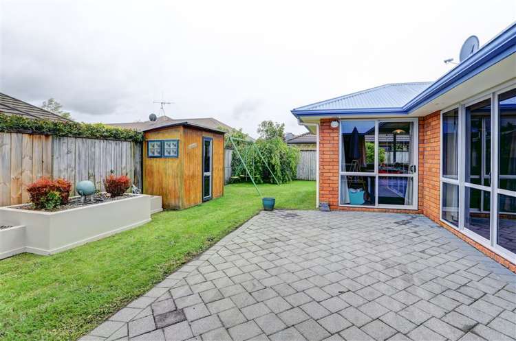 4 Taunton Court Huntington_16