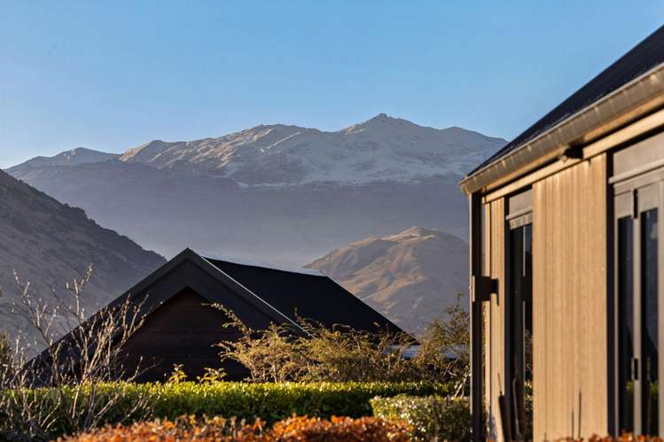 8 Arran Lane Jacks Point_18